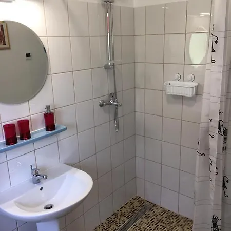 Luna Vendeghaz Bed & Breakfast Novaj